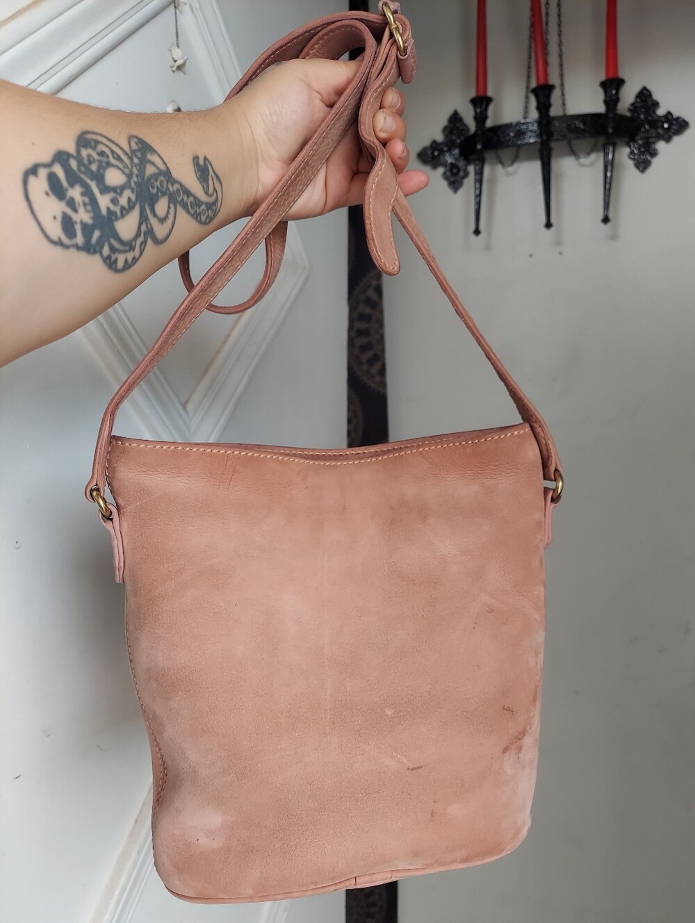 Vintage Coach Rose Small Bucket Zip Nubuc 4933💗🌸 - Picture 2 of 14